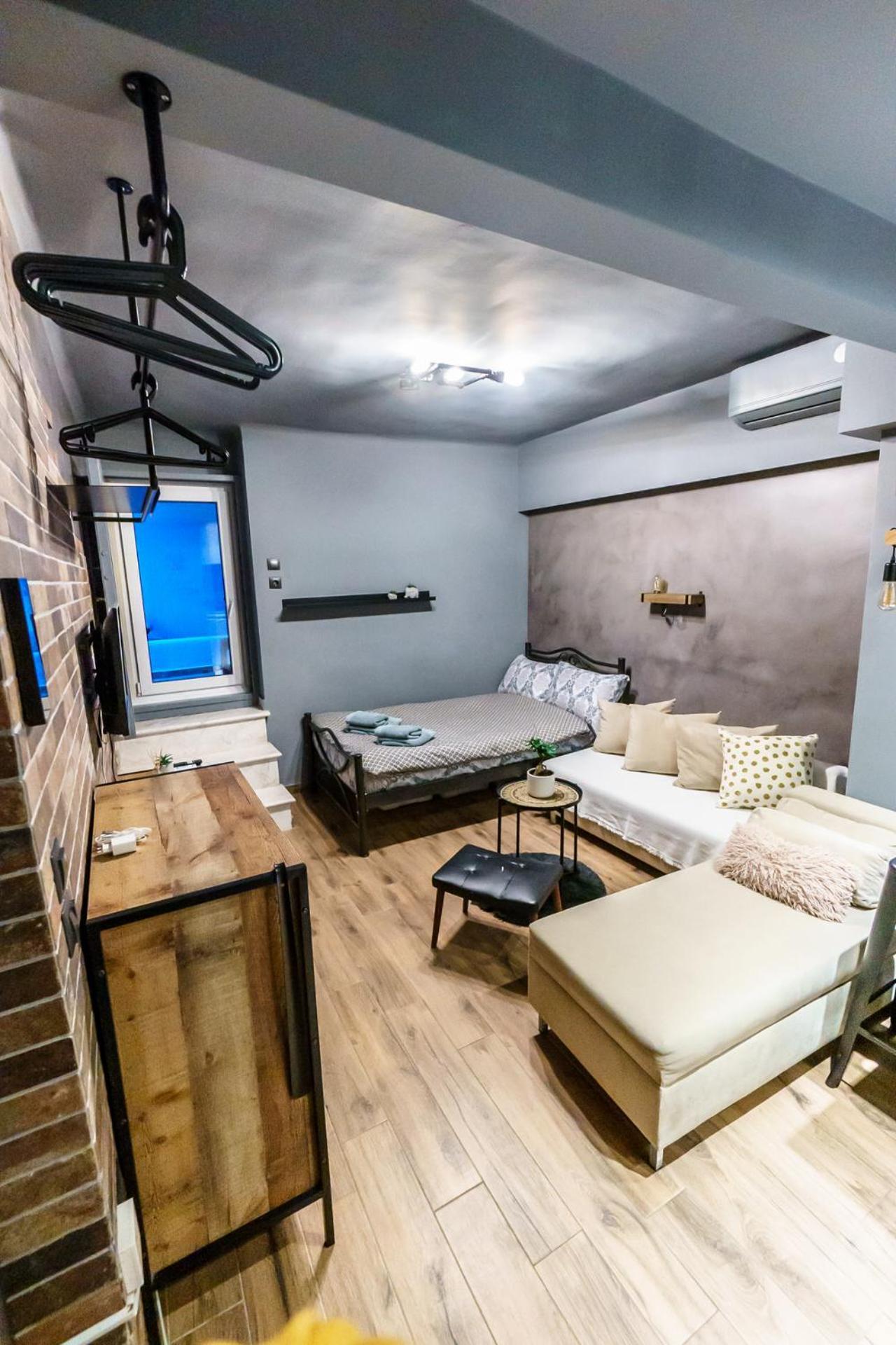 Happiness Studio With Terrace. Szaloniki Kültér fotó